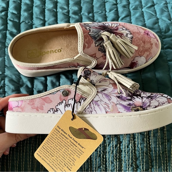 Spenco Women's Athletic Blush Pink Floral Tassel Mule Slide Size 5 Medium - Picture 2 of 8